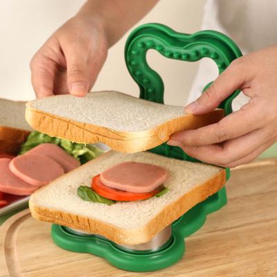 Taglierina per panini a forma di orso per tagliare il bordo del pane Macchina per il pane senza crosta multifunzionale Strumenti per la cottura fai da te