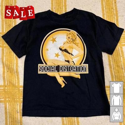 Tops – T-Shirts