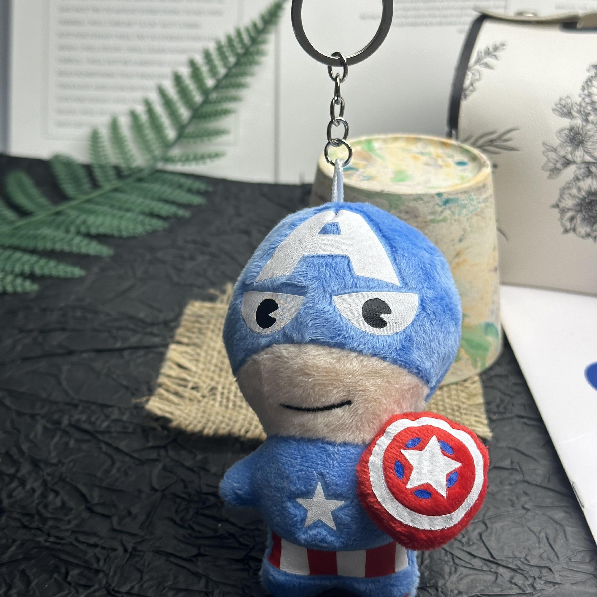 

Плюшевый брелок «Мстители» в стиле Q: Аниме-куклы Капитана Америки и Человека-паука 11cm