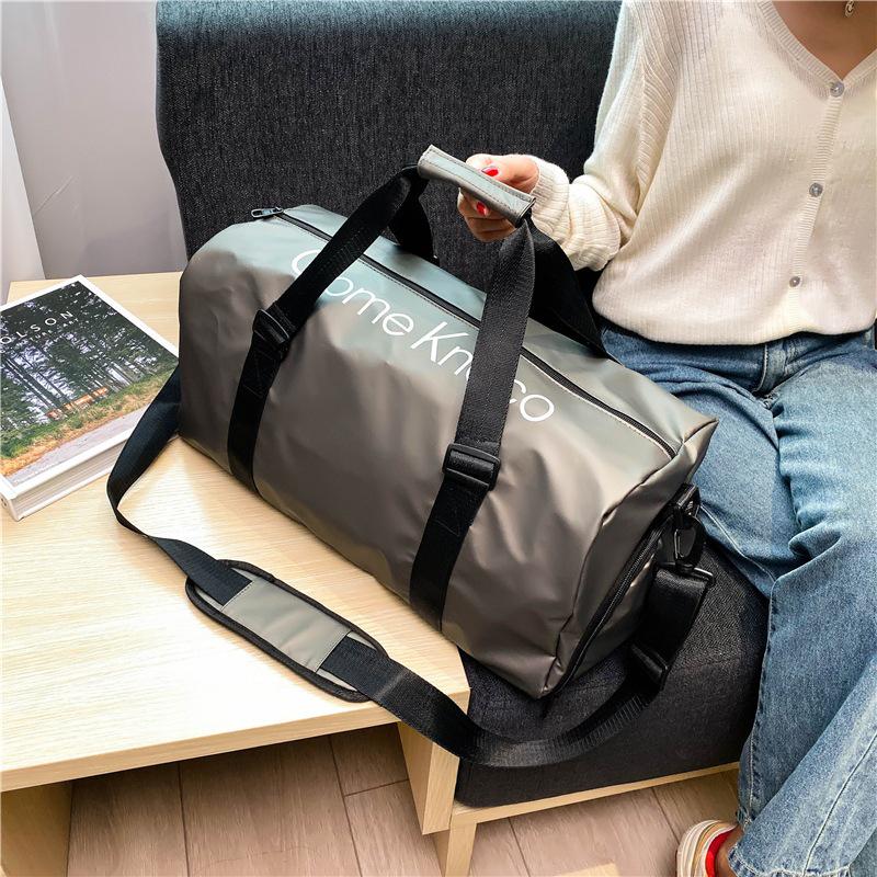 Unisex Large Capacity Sports Bag with Dry-Wet Separation for Fitness and Travel