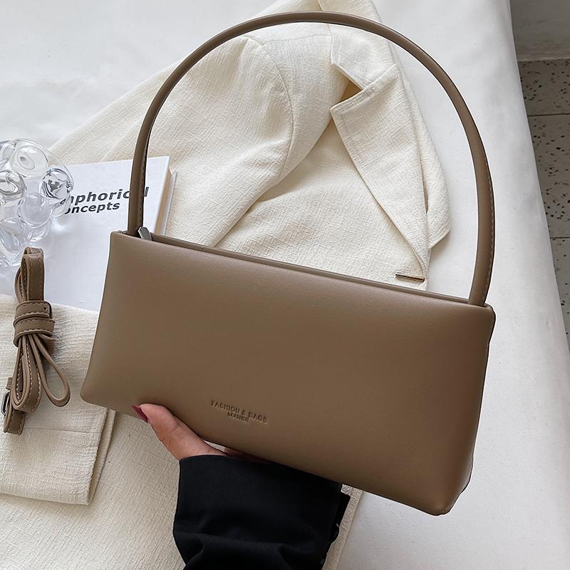 Französische einfache Einzel-Schulter-Unterarmtasche für Frauen, neue Sommer-Umhängetasche, temperamentvolle, vielseitige PU-Handtaschen