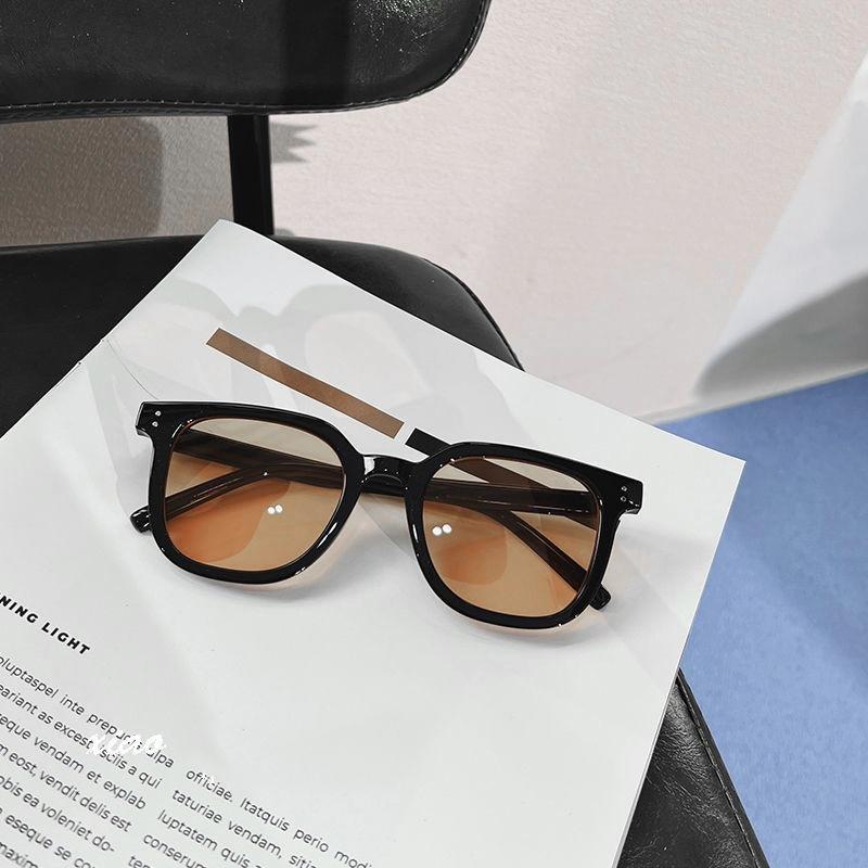 Korean Style Fashionable Black Frame Brown Sunglasses Women's Summer Sun Protection 2024 New round Face Big Face Slimming Net Red Sunglasses