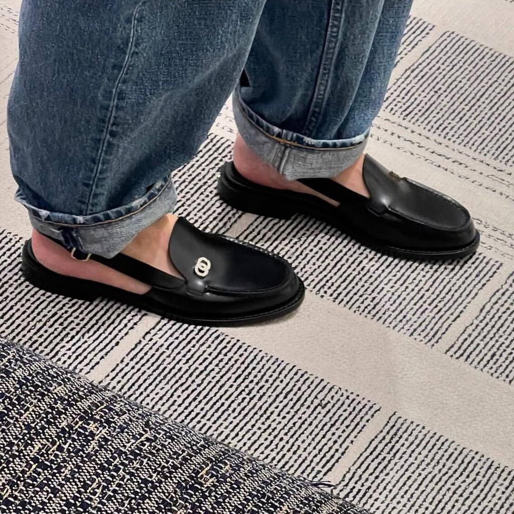 Wersja ze skóry owczej~ Prawdziwa skóra w stylu Xiaoxiangfeng z małymi skórzanymi butami Loafu damska letnia torba sandały na platformie Muller chłodne kapcie