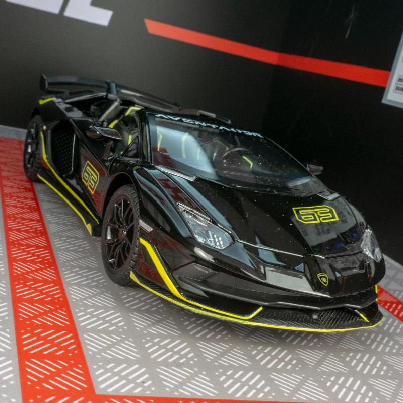 

Lamborghini SVJ63 Magnesium Alloy Car Model with Pull-Back, Sound, and Light Features