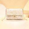 Fashion Embossed Floral Crossbody Bag Gold Chain Shoulder Strap Turn Lock Closure for Weekend Travel Outdoor