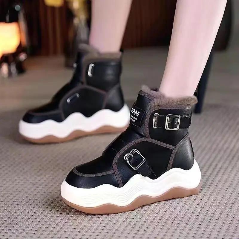 

Снігові черевики з поліуретановою плюшевою підкладкою Жіноче Нове масивне зимове взуття 2024 року для жінок Бавовняні жіночі теплі модні повсякденні черевики на шнурівці 40 чорний