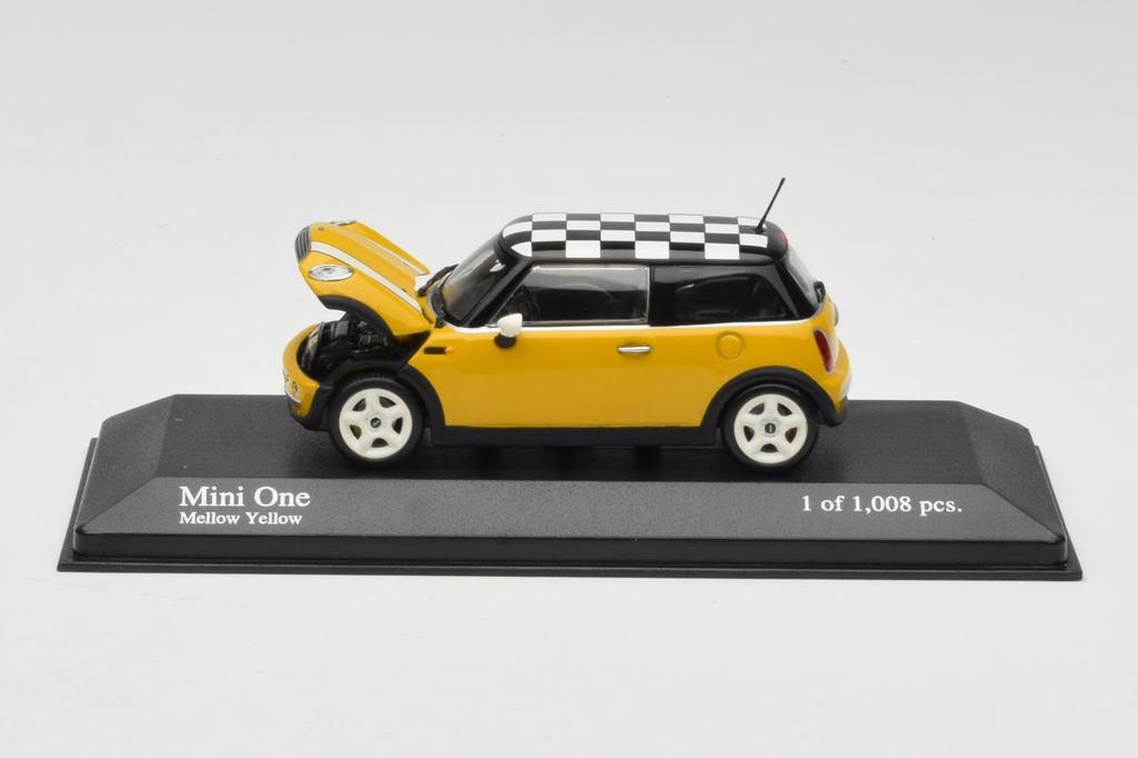 Minichamps Mini One 2001 Yellow 1/43