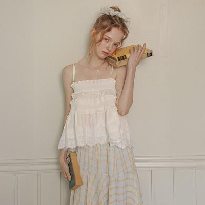CEST MOIDEW Cest_Lace Frill Smocking Cami Top_White