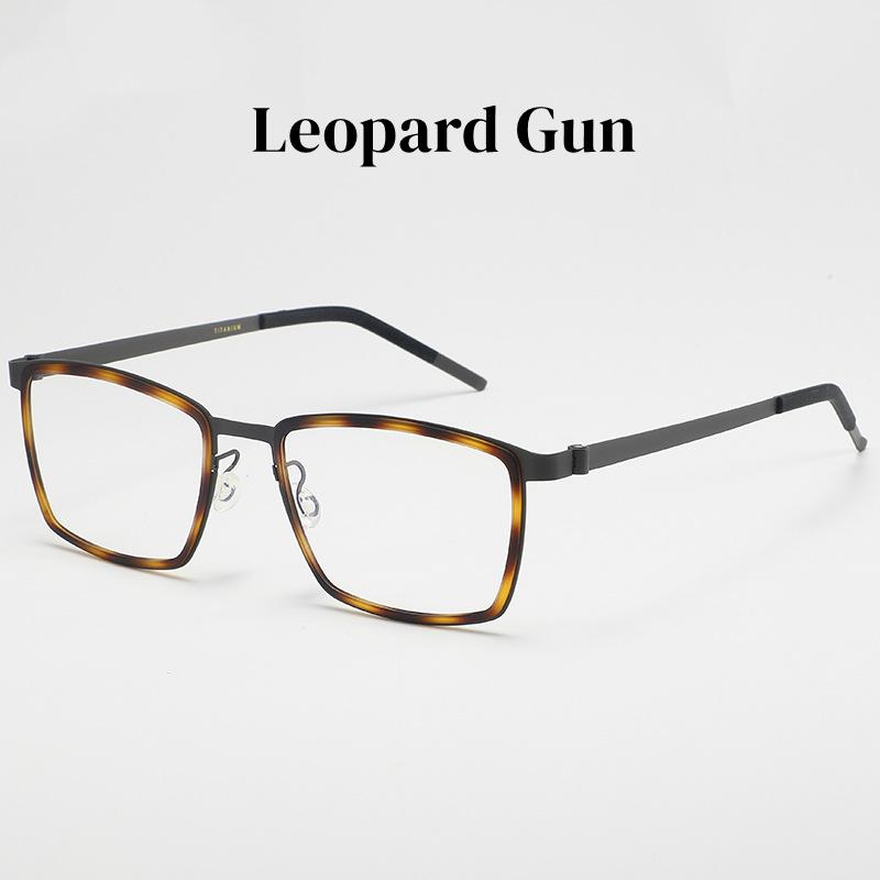 

KOCOLIOR High Quality Design Anti Blue Light Photochromic Reading Glasses for gentlemen with Generous Frames Made of Titanium 0.5