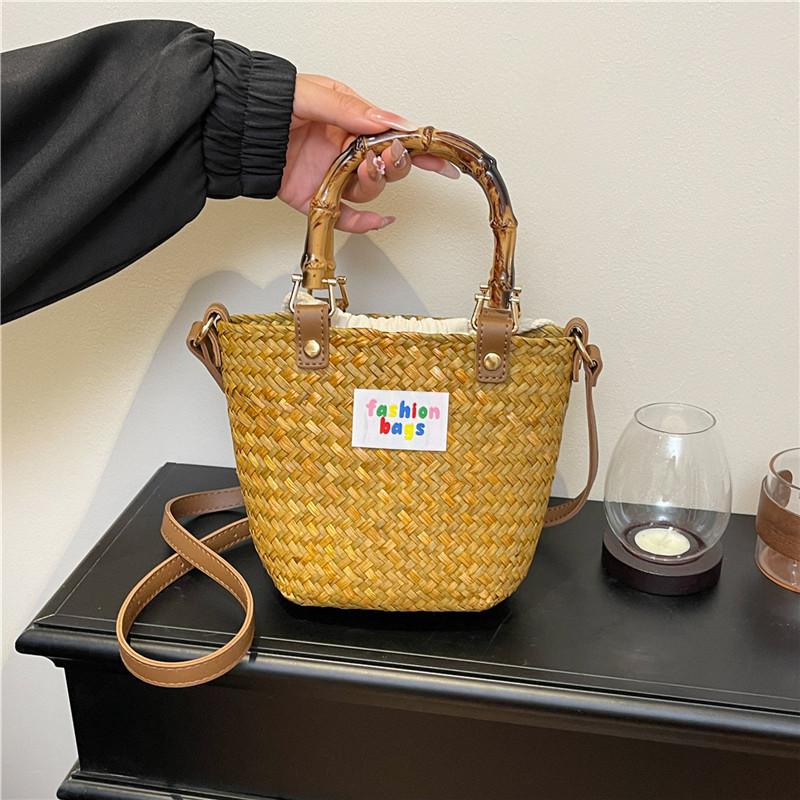 New Fashion Niche Design Bamboo Straw Woven Bag Portable Shoulder Crossbody Trendy Women's Bag