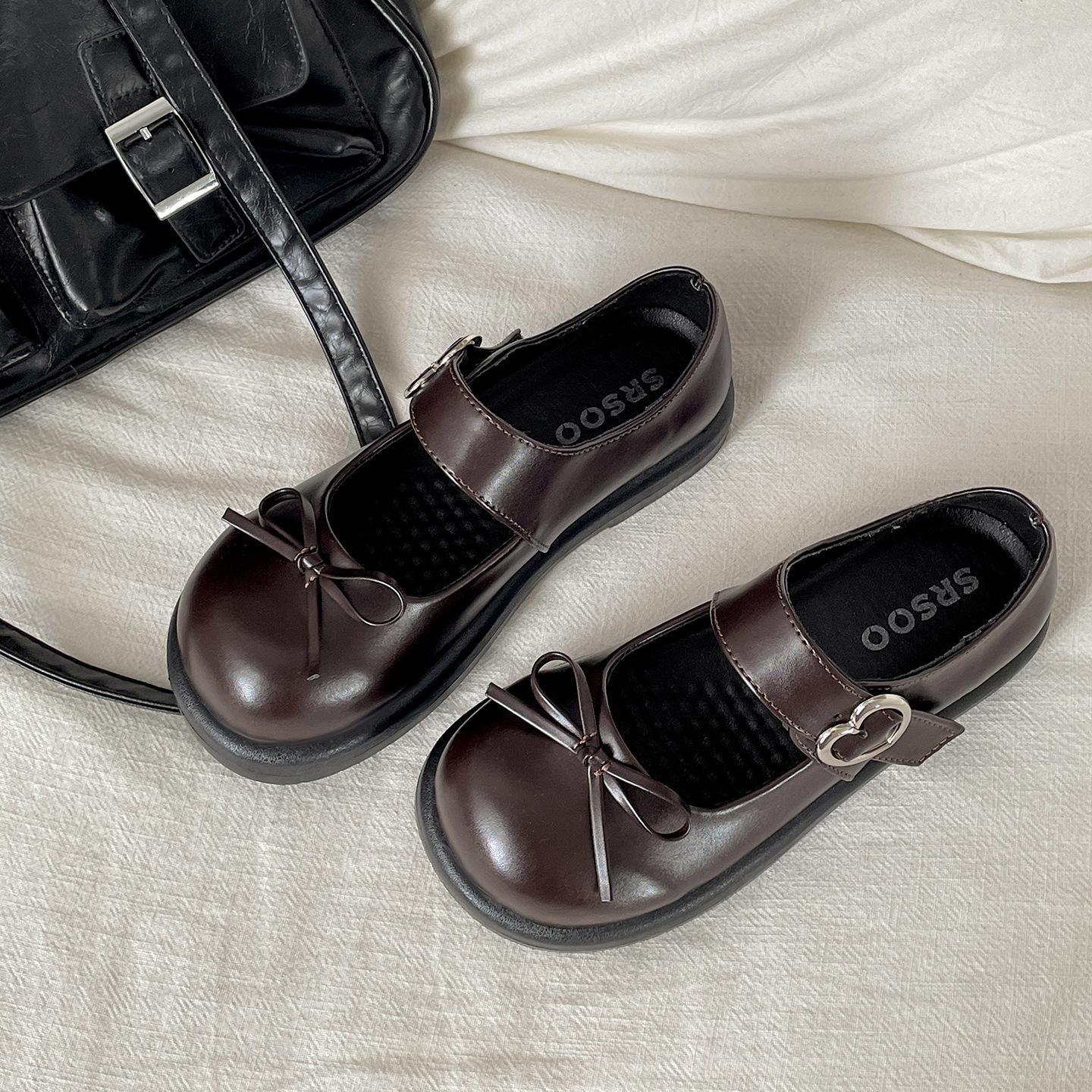 

Черные ретро туфли на плоской подошве в британском стиле с внутренней высотой, маленькие кожаные туфли женские 2025 новые летние, туфли-лодочки Мэри Джейн под юбку 40 коричневый