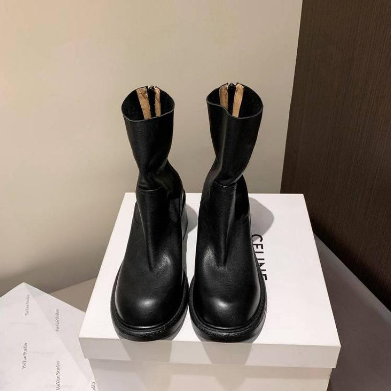 Autumn and winter women's leather boots versatile large size women's boots medium heel round head leather Martin boots new cowhide medium boots women