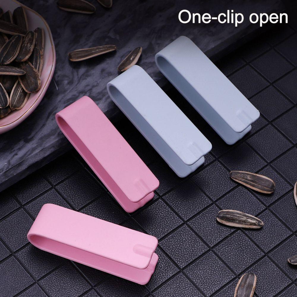 

Mini Device Assist Peeling Melon Seeds Kitchen Tool Automatic Shelling Seeds Shelling Opener рожевий