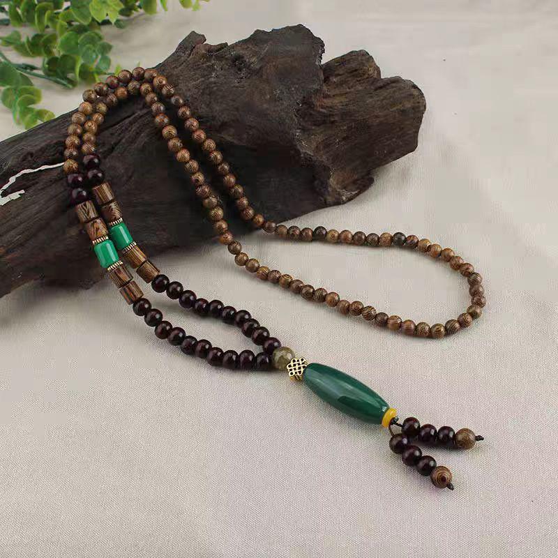 Trendy Unisex Wooden Bead Necklace: Versatile, High-End Pendant for Sweater Chains and Cotton Linen Attire