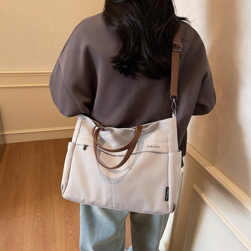 Trend Einfach 2025 Große Kapazität Tote Bag Umhängetasche Damen Tasche Lässig Nischen Design Ausländischer Stil Persönlichkeit Schultertasche