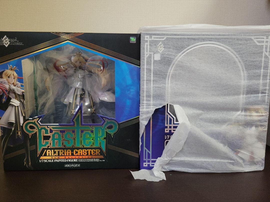 

[USED] FGO Artoria Caster Figure