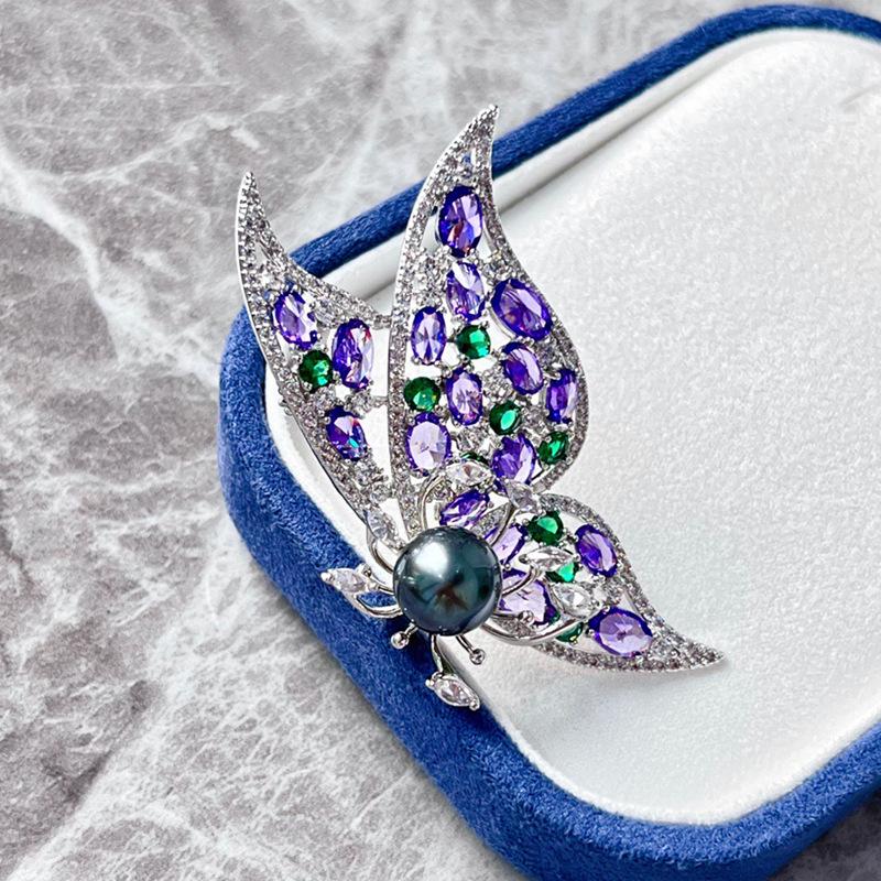 Exquisite DIY Diamond Butterfly Brooch with Zircon and Pearl Corsage Pin