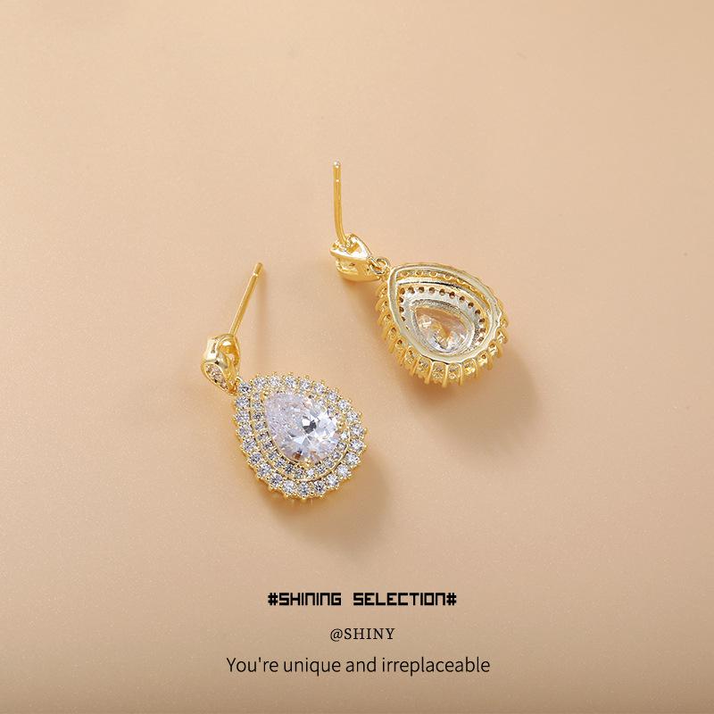 Cercei eleganți cu zirconiu în formă de picătură de apă: Stil European și American Luxos pentru Banchete și Seri