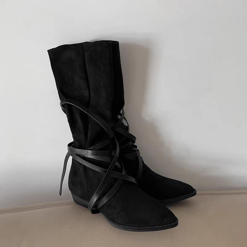 

Axige имеет те же кожаные ботинки на наборном каблуке для женщин 2025 новые западные ковбойские ботинки универсальные ботинки-рыцари с заостренным голенищем для женщин 40 чёрный