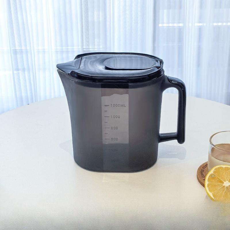 Cold Water Pitcher with Scale, Kitchen Baking, Household PP Thickened Large Capacity Measuring Cup, Plastic Cup, Cold Water Pitcher
