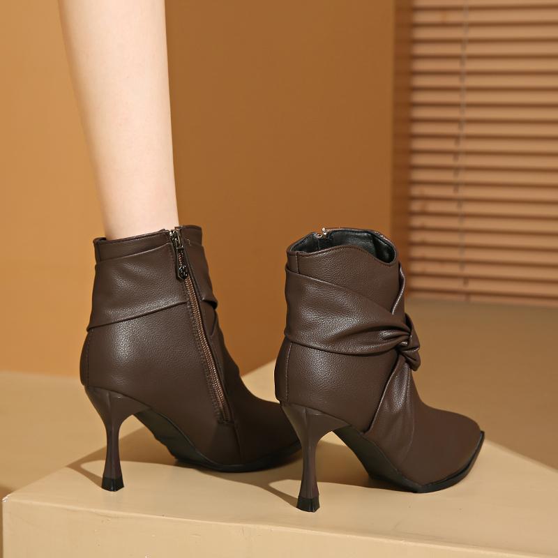 fashion New Pointed Toe Women Ankle Boots Slender Heel Outdoors Fashion 2024 High Quality Side Zipper Solid Color Women's Shoes