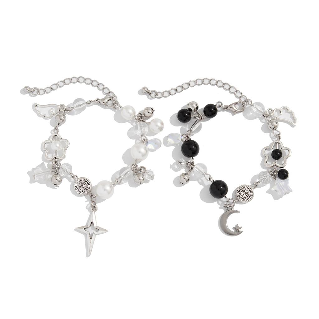 Punk Spice Girl Hollow Pentagram Love Pendant Bracelet, Sweet Cool Strawberry Beaded Jewelry For Women