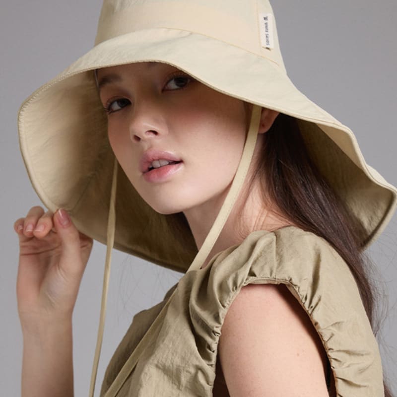 

БЕЛЫЕ ПЕСКИ Aqua Guard Несбалансированная шляпа от дождя Майкл (6 цветов) VIOLET_Free