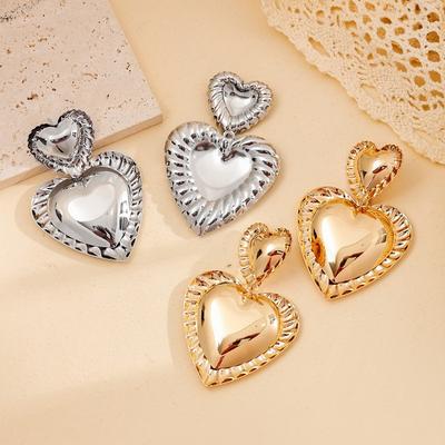 Full Custody Jewelry Exaggerated Love Alloy Earrings Niche Texture Die-cast Earrings Stud Earrings Girl