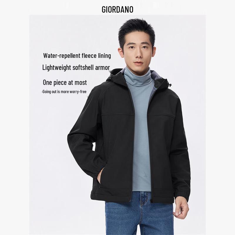 

Giordano Men s Windproof Water-Repellent Hooded Soft Shell Jacket M