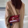 Premium Shoulder Messenger Bag Women'S Versatile Retro Burgundy Horseshoe Buckle Handheld Underarm Bag Women