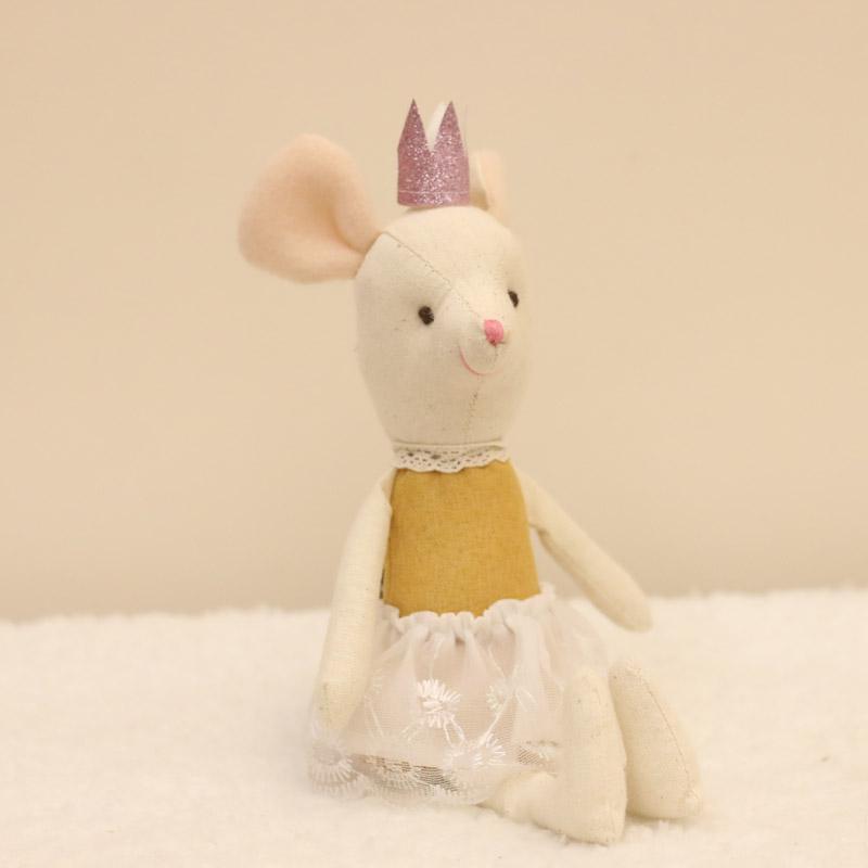 Bambole di peluche Animali di peluche Cartoni animati Giocattoli per bambini per bambine Regalo di compleanno Natale famiglia di topi casa delle bambole