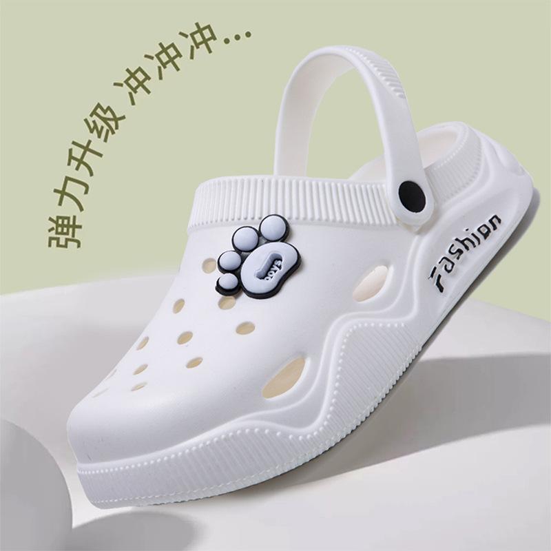 

Мужские туфли с дырками, сандалии, модные, на толстой подошве, нескользящие, с закрытым носком, мультяшные, на мягкой подошве, пляжная обувь 40-41 белый