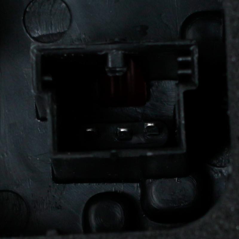 For VW Touareg 2010 2011 2012 2013 2014 Car Tail Light Brake Light Reverse Light Turn Signal Light Driving Light Assembly