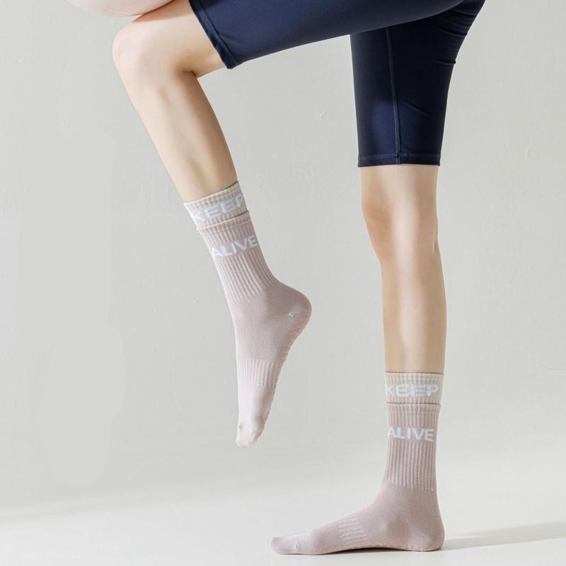 1/5 Pairs of Women's Socks Yoga Socks Stockings Sports Socks High Bounce Fitness High Tube Socks Non-slip Running Socks