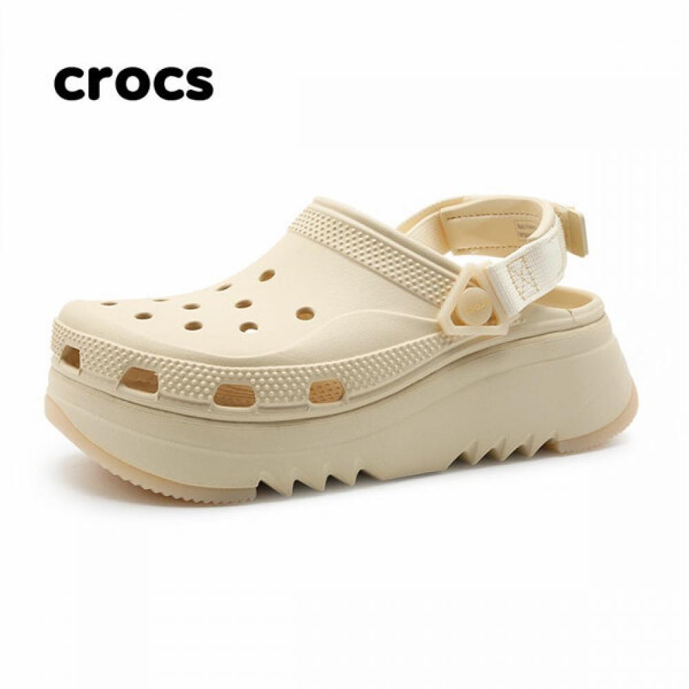 

Crocs Hiker XScape ClogS Vanilla Women S SandalsS Aqua ShoeS M6W8250