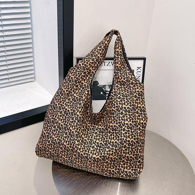 Lazy Wind Large Capacity Leopard Print Tote Bag Women'S Autumn And Winter Commuting Versatile Portable Casual Hand Carry Shoulder Bag