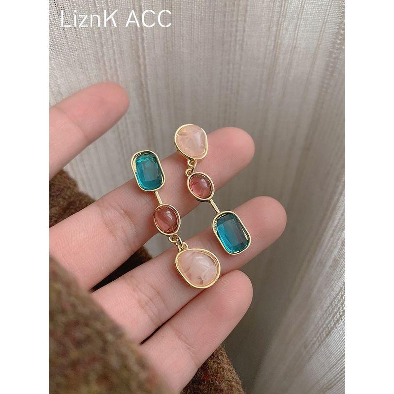 

Asymmetric New Chinese Style Earrings for Women Niche Design Contrast Color Ear Studs Classy Chinese Style Ear Rings Gold