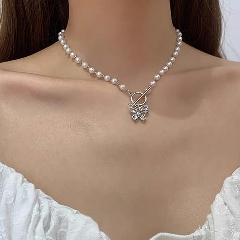 Japan and Korea Super Fairy Diamond Pearl Butterfly Collarbone Chain Earth Cool Dancing Choker Collar Necklace Necklace Trendy Girl