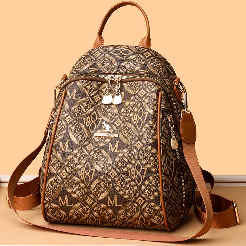 Moderní tištěný batoh pro ženy Nový módní ležérní cestovní batoh Multifunkční batoh