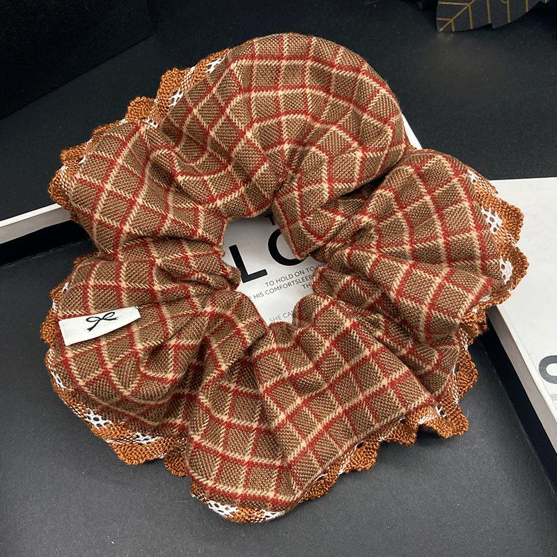 Premium Plaid Scrunchie: High-Elastic Hair Tie for Low Ponytails & Buns (Autumn/Winter 2025 Collection)