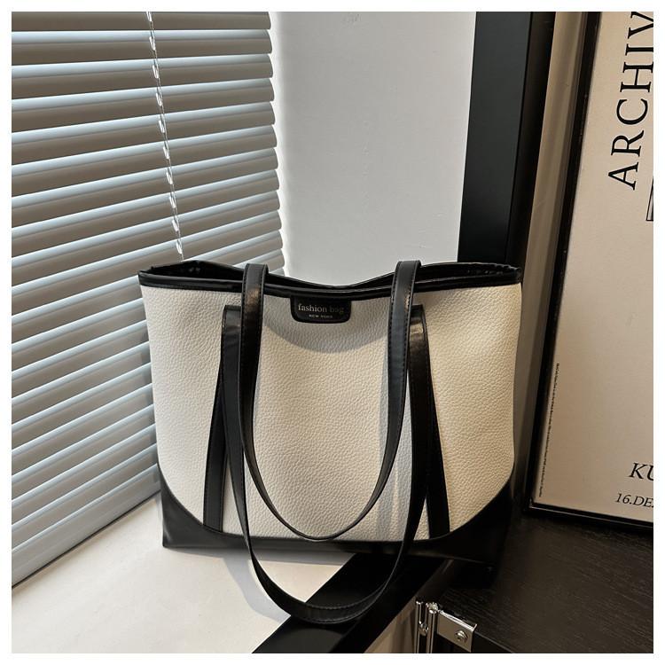 Large Capacity Stylish And Minimalist Pu Tote Bag For Women With Chic Design And Versatile Color Options