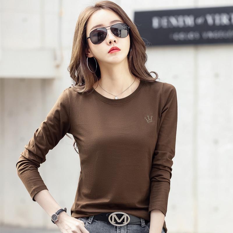 2022 Women's Spring Loose Round Neck Embroidered Crown Long Sleeve T-shirt