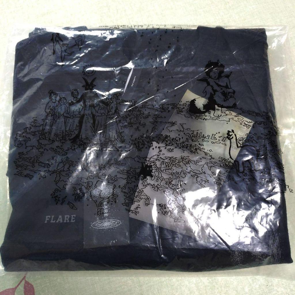 [USED] FLARE UP T-shirt Worn by Jungkook