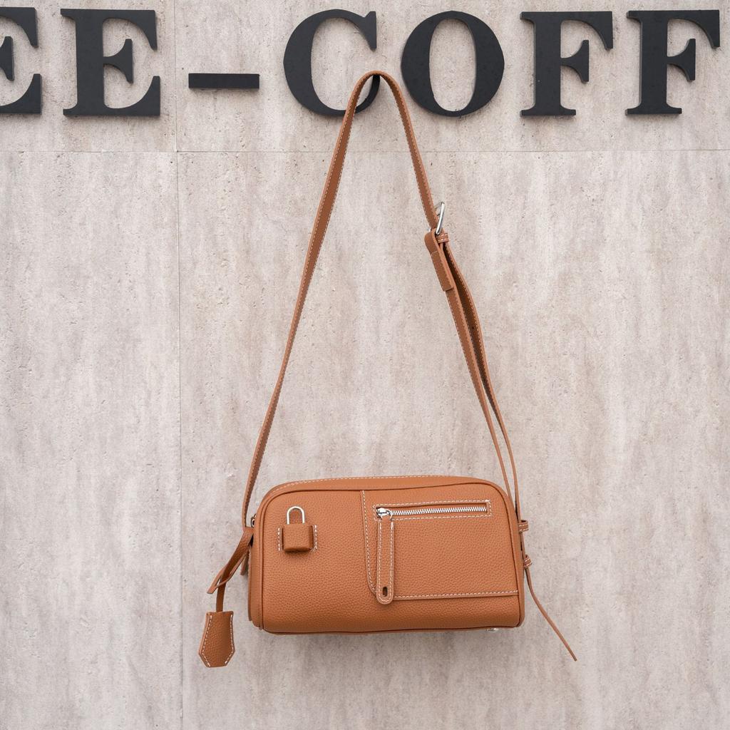 Cowhide Women's Bags Single Shoulder Women's Bags Niche Fashion Practical Pillow Bags Portable Soft Leather Shoulder Bags