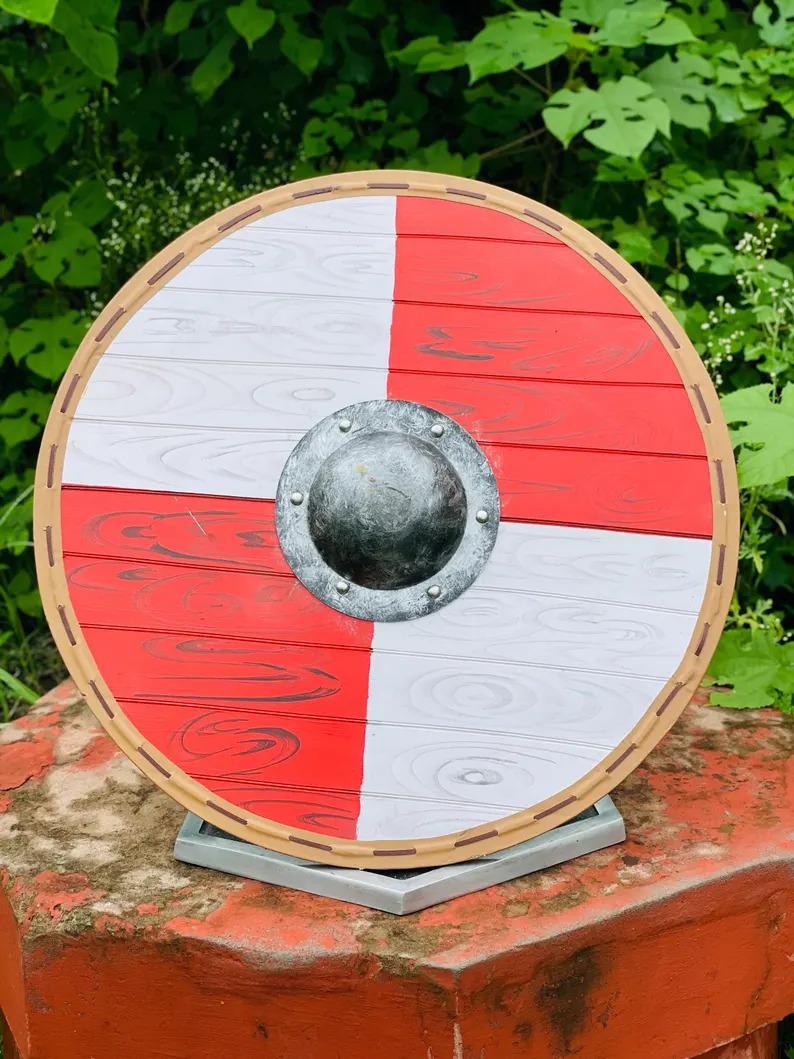 

Wooden Viking Shield: Medieval Battleward Shield for LARP/Cosplay червоний