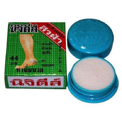 Crema para pies NiChiDi contra talones agrietados, 15 g