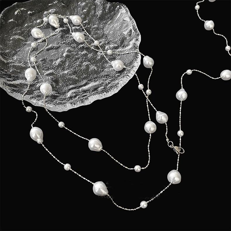 French Vintage Pearl Necklace For Women With Geometric Design And Elegant Style