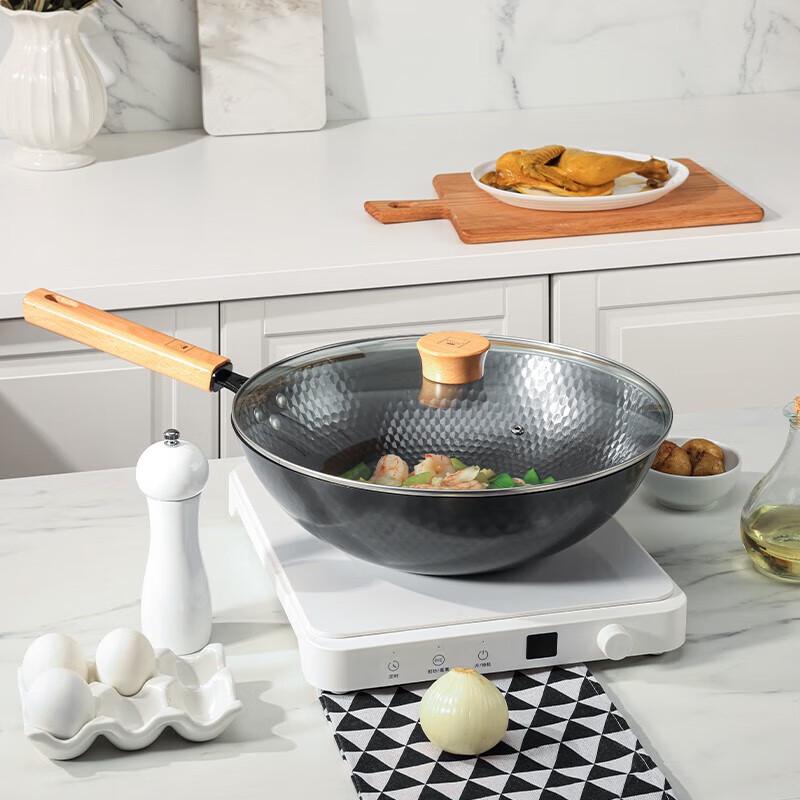 WORLD KITCHEN YZ Fine Iron Wok