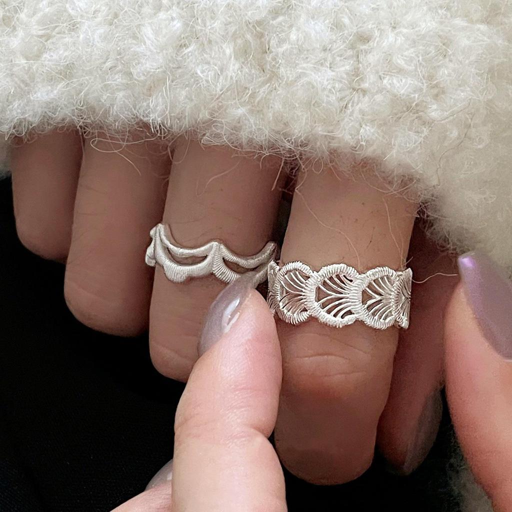 Elegant Women's Double-Layer Hollow Shell Ring - Trendy, Light Luxury Statement for Index Finger.