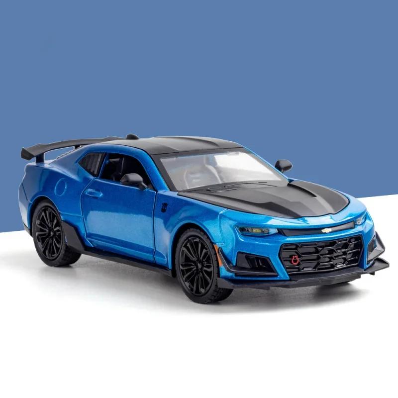Scale 1:24 Camaro Camry Miniature Toy Car Model Alloy Diecast Doors Opend Pull Back Sports Cars Toys Office Table Ornament